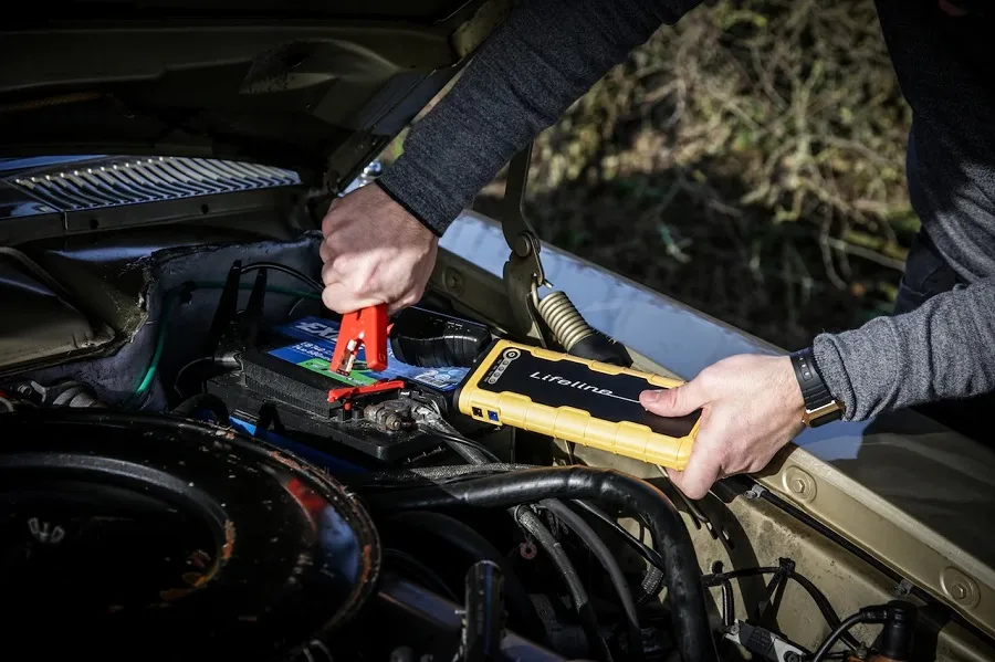 Battery Jump-Start and Replacement
